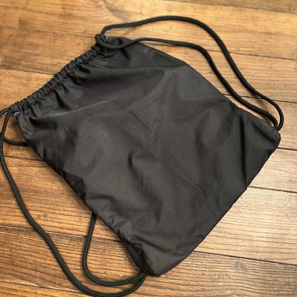 Adidas String Pack Backpack Like New Hard To Find… - image 4